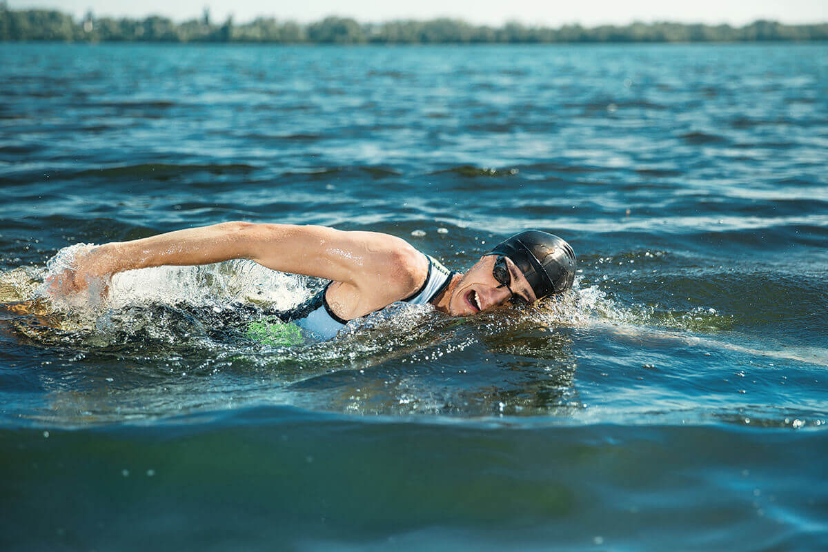 Professional-Triathlete-Swimming